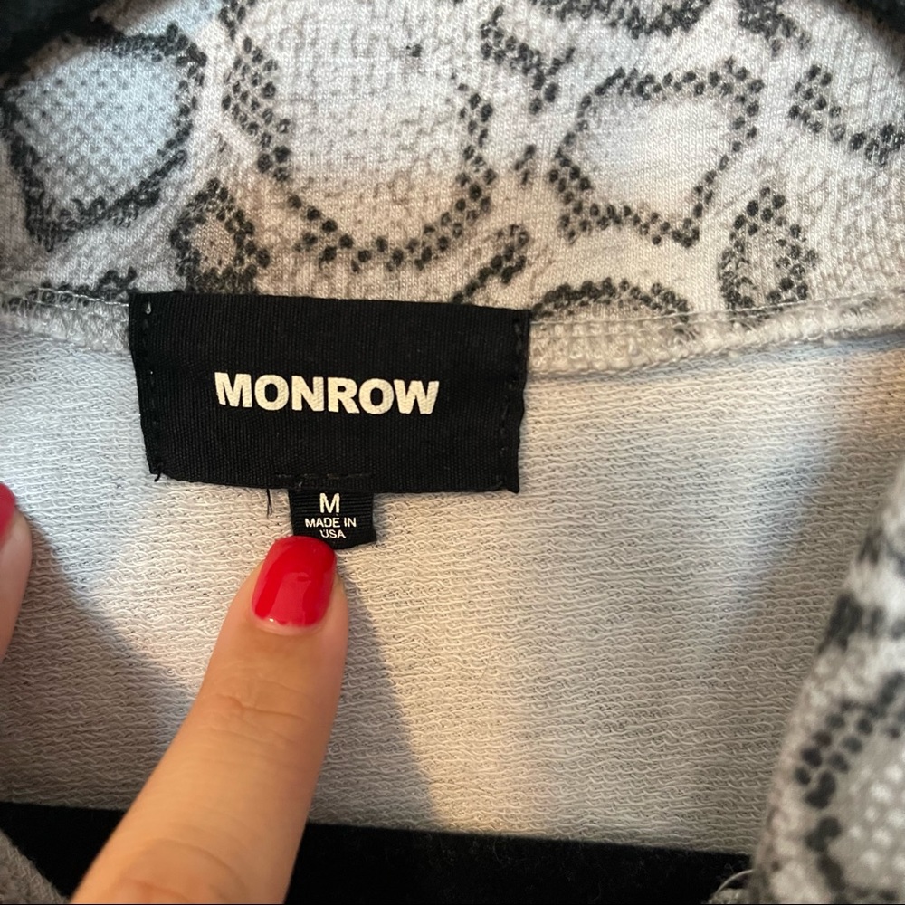 Monrow Supersoft Color Block Snake Print Pullover… - image 6